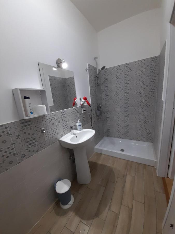 Milazzo: La Porta Delle Eolie Bed and Breakfast Habitación foto