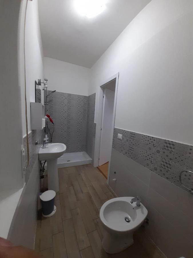 Milazzo: La Porta Delle Eolie Bed and Breakfast Exterior foto